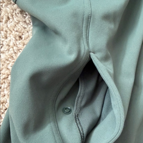 Lululemon track jacket! - Picture 3 of 8